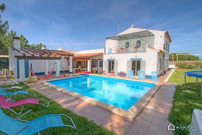 Aljezur Villas Hostel