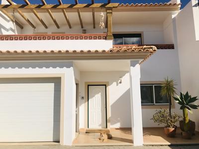 Casa Lua Guesthouse