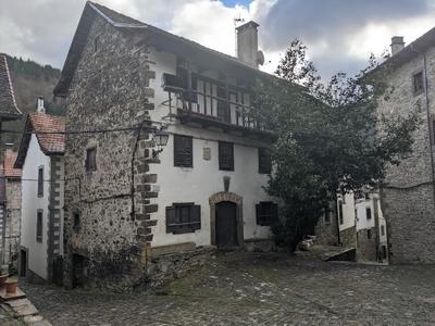 Hostal Lola