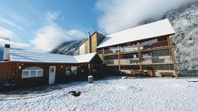 Bujtina Polia & Restorant