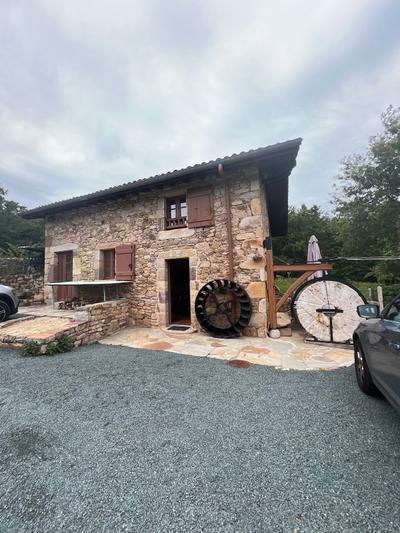 Ibartsoroa Eihera Pyrenees house