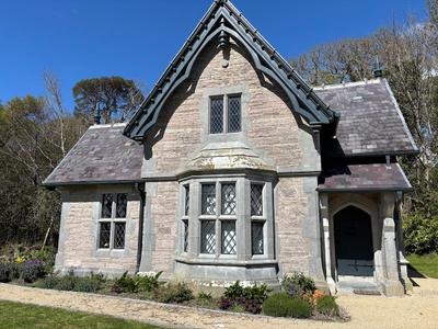 Muckross Youth Venture Centre