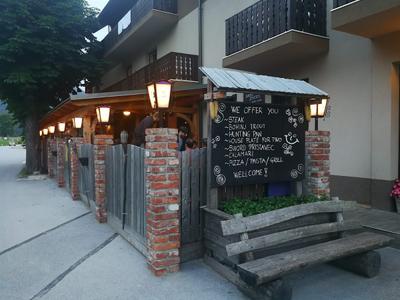 Hiša Pr' Pristavc - gostilna in pizzerija