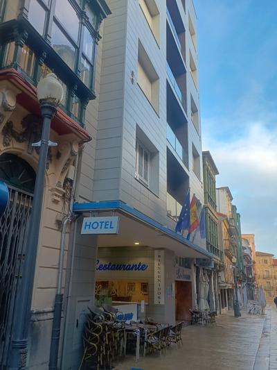 Hotel 40 Nudos