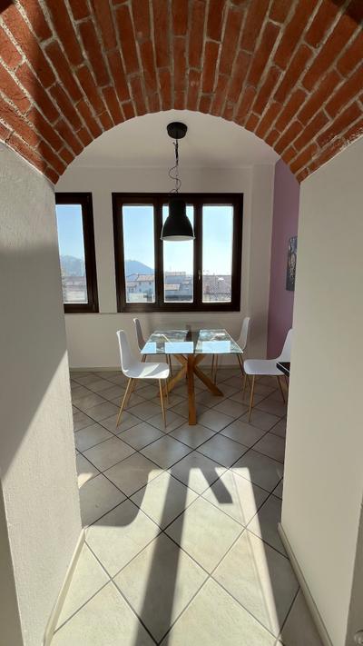 A due passi dal lago - AirBnB