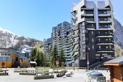 Hotel Champs Avalins