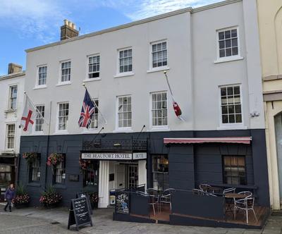 Beaufort Hotel