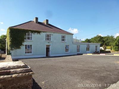 Paddy's Palace - Dingle Peninsula
