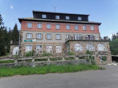 Bývalý hotel Barón-Kysuca