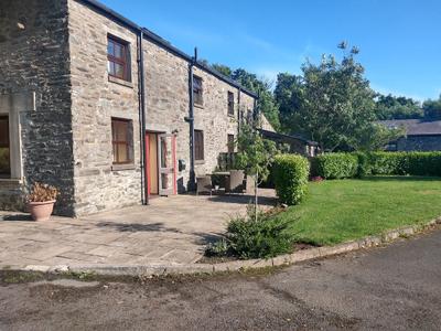 Old Lonan Church Farm