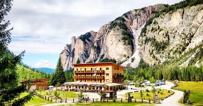 Albergo Alpino Pederü Berggasthaus