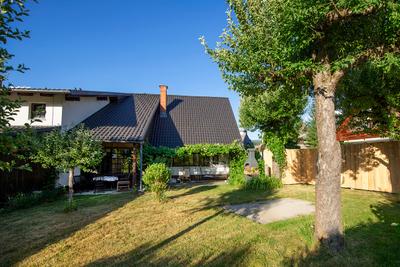 Zotlar House
