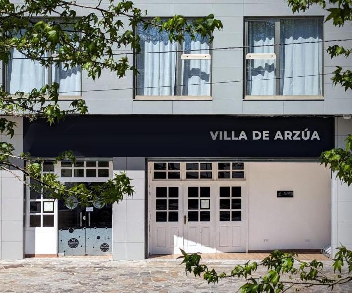 Villa de Arzúa by gaiarooms