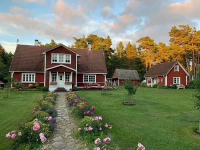 Villa Hanson OÜ