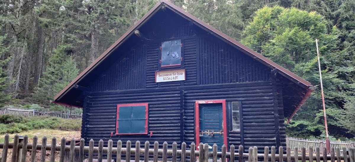 Herrenwieser See Hütte 2