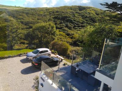 Holywell Bay Bed and Breakfast