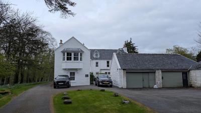 Peinmore House