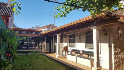 Albergue Ultreia et Suseia. Fogar da Chisca