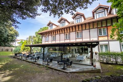 Hotel Torres de Somo