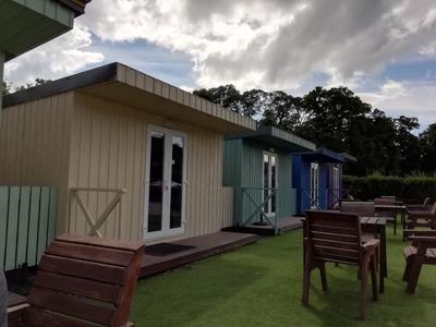 1 Lochness Hostel