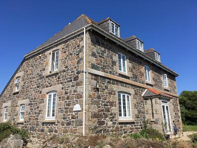 Haelarcher Farmhouse