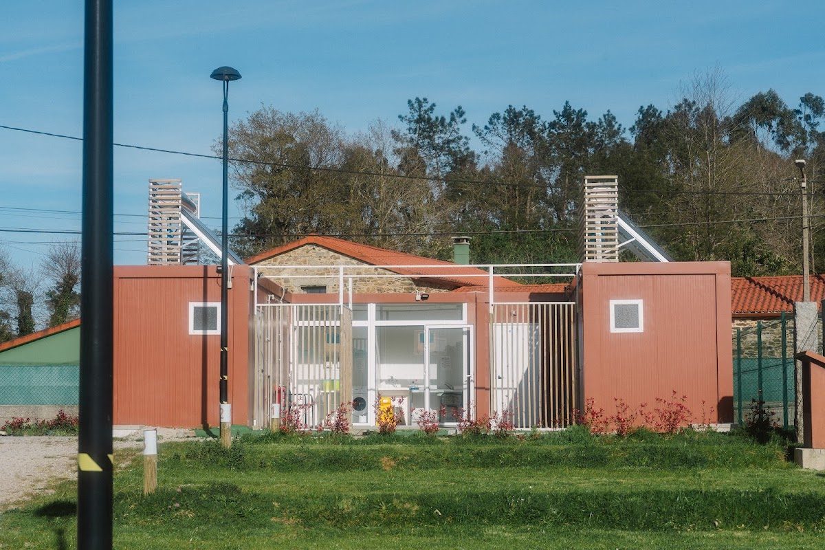 Campamento de Autocaravanas - Los Olmos Park
