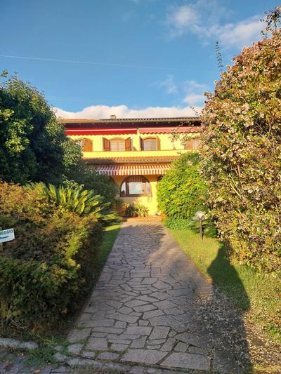 La Casa Gialla B & B