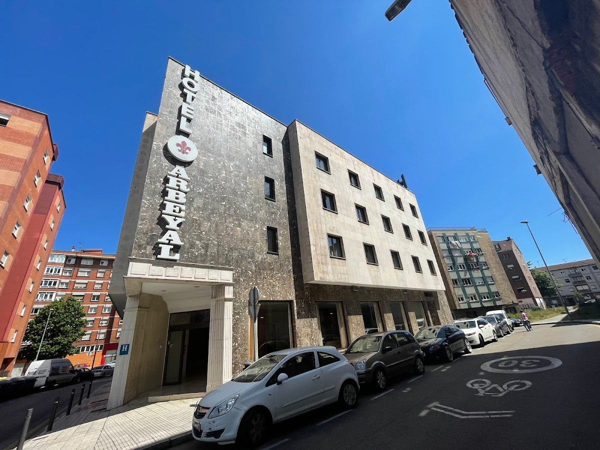Hotel Arbeyal
