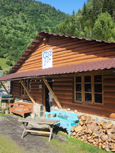 ბათო სასტუმრო სახლი