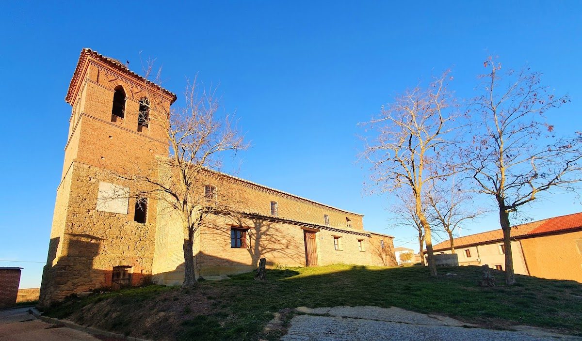 Hostel Jacques De Molay