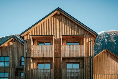 Trivrh Outdoor Hotel