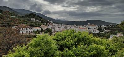 Alquiler casa tejo , en pleno parque natural sierra tejeda almijara y alhama.