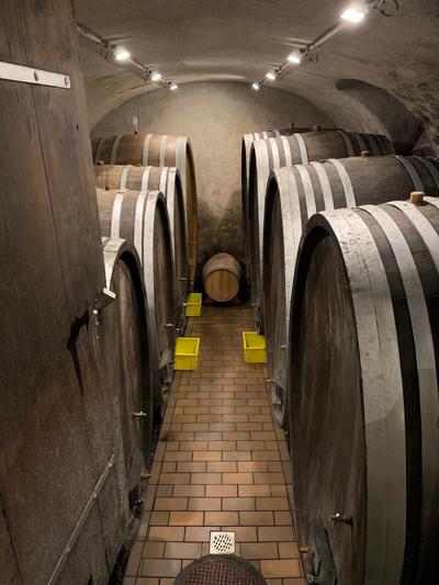 Cave Alain Emery Aigle