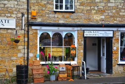 The Ilchester Arms Abbotsbury