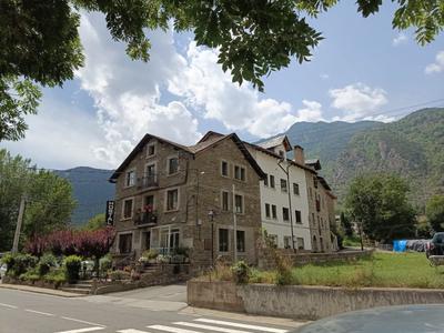 Hostal Orteu