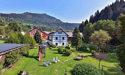 Hotel-PENSION PILSACHHOF - Zimmer mit Frühstück, Apartments & Ferienwohnungen.