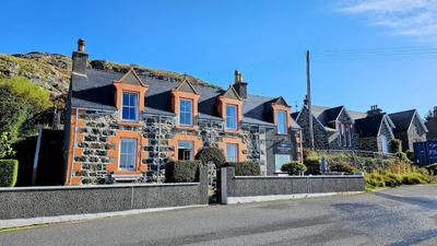 Tigh Na Mara
