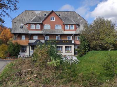 Goldener Rabe