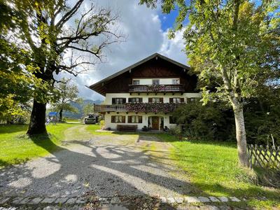 Pferdepension-Reitschule-Turnierstall Grauburger
