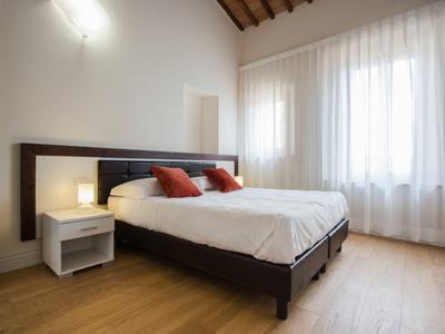 San Lorenzo Apartments