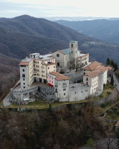 Hotel Casa del Pellegrino - Castelmonte di Prepotto (UD)