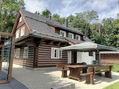 Roubenka u studánky