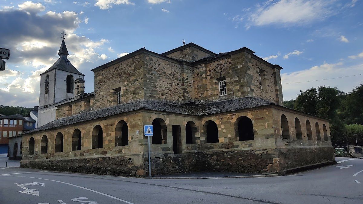 Public Albergue in Grandas