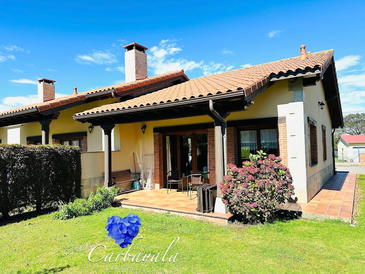 Apartamentos RURALES CARBAYALA
