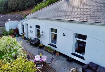 Ferryside Bed and Breakfast