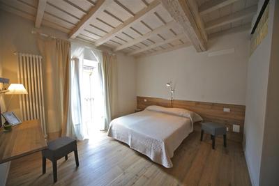 32BnB Camerecaffè