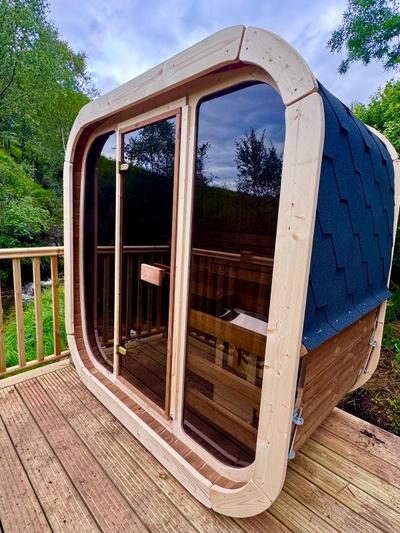 60 MILE INN - Luxury Pods with Hot Tubs