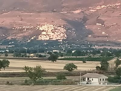 Agriturismo "I Mandorli" - azienda agricola con piscina, camere nel cuore dell'Umbria