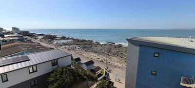 Westbeach Holiday Apartments