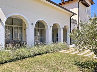 TOSCANINA Garni Hotel